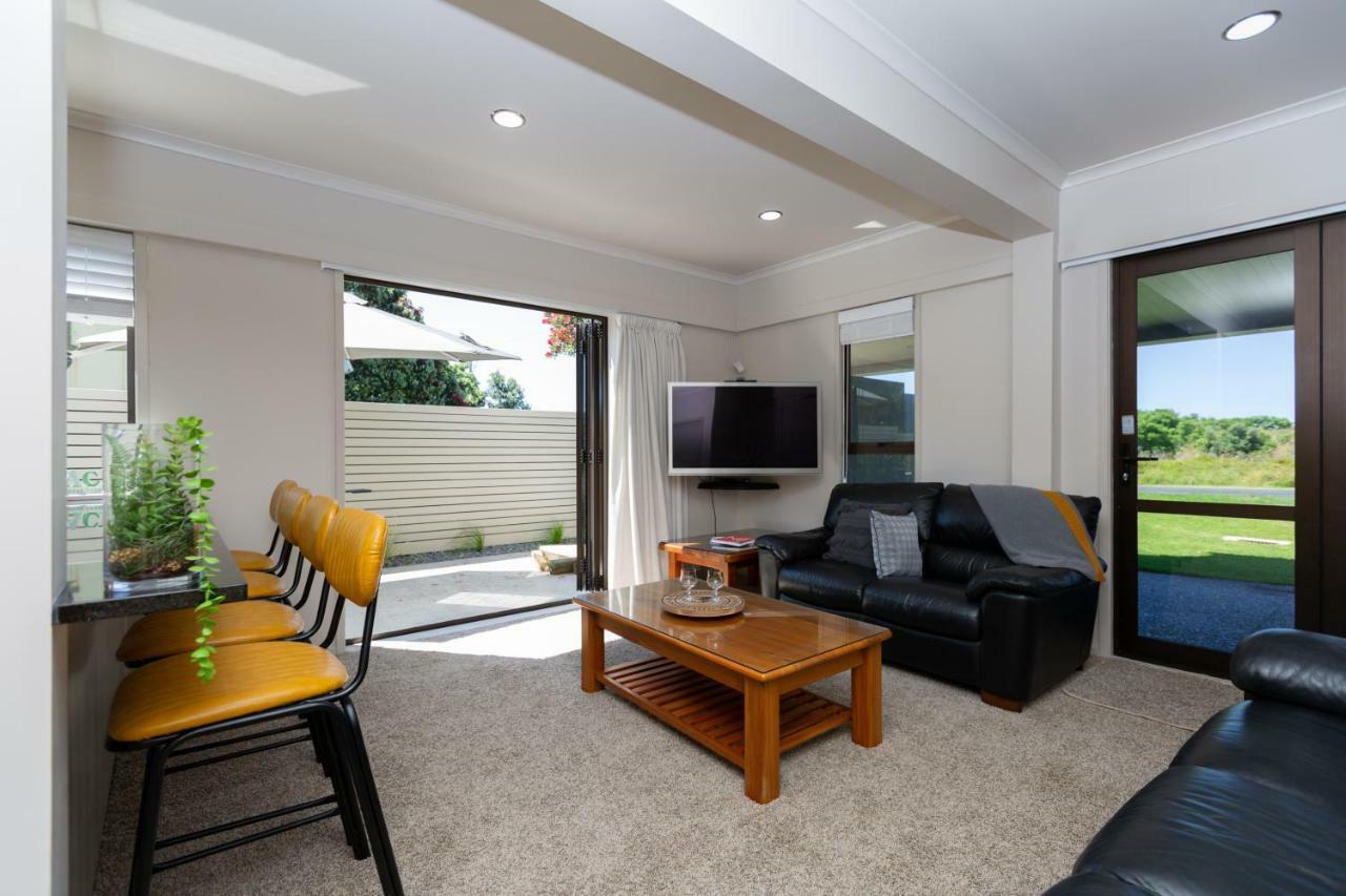 Waihi Beach Paradise Resort Exterior photo
